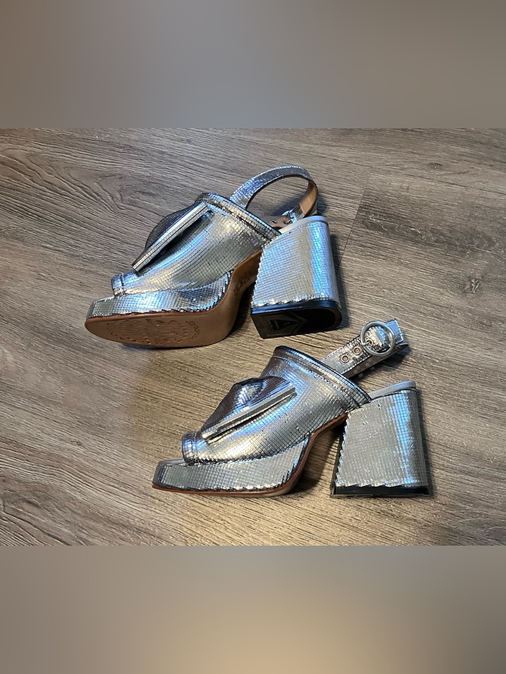 John Fluevog Rachel Burke Disco Shoes Like New size 8 - Picture 2 of 4